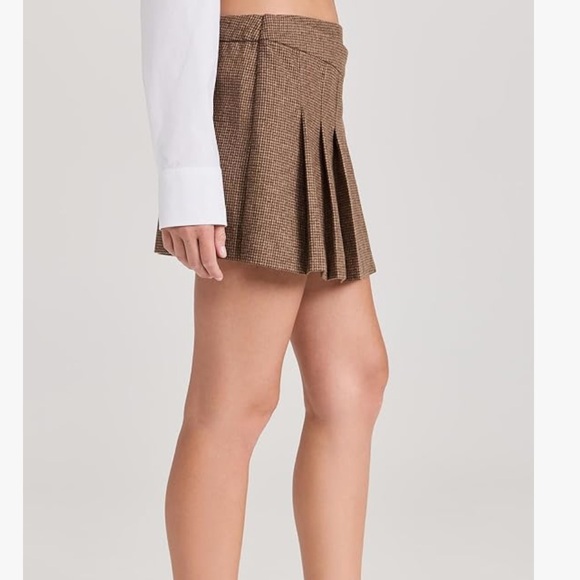 ASTR brown pleated mini skirt - Picture 4 of 7
